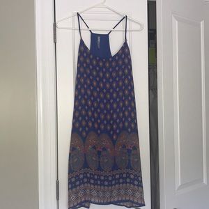 Super cute Mitto sun dress